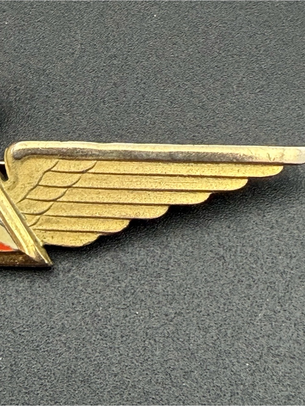 Delta Airlines Second Officer Wings Pin Vintage #B83 - Picture 4 of 10
